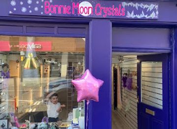 united-kingdom/perthshire/shop/bonnie-moon-crystals
