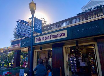california/san-francisco/fisherman-s-wharf/shop/only-in-san-francisco