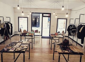 italy/modena/shop/distanze-concept-store