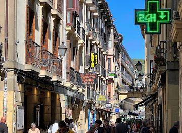 spain/san-sebastian/parte-vieja-old-town/shop/san-sebastian-duck-store