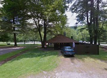 new-york/letchworth-state-park/shop/middle-falls-snack-shop