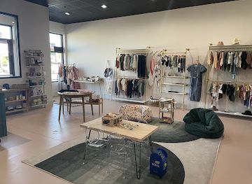 south-dakota/spearfish-canyon/shop/seed-and-sow-clothing-co