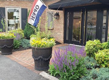 delaware/white-clay-creek-state-park/shop/somethings-unique