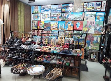 ethiopia/addis-ababa/shop/gebrekidan-souvenirs-and-ethiopian-artifacts-gallery