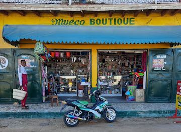 madagascar/isalo-national-park/shop/boutique-myeco