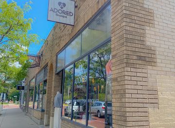 michigan/grand-rapids/downtown-grand-rapids/shop/adored-boutique