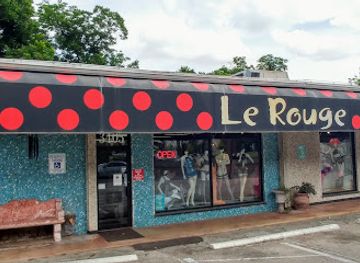 texas/central-texas/shop/le-rouge-boutique