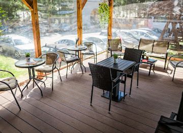 romania/ceahlau-national-park/shop/macinica-coffee-shop