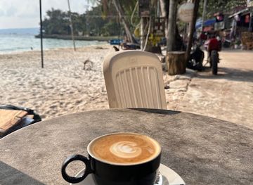 cambodia/koh-rong/shop/good-morning