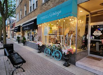 illinois/arlington-heights/shop/a-la-mode-collections