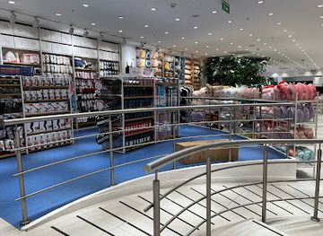 colombia/bogota/parque-de-la-93/shop/miniso