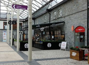 ireland/kilkenny/shop/macdonagh-junction-shopping-centre