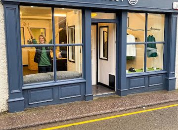 ireland/dingle/shop/outwest-clothing