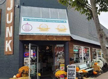 idaho/coeur-d-alene/shop/midtown-home-vintage-market
