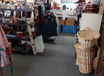alabama/cumberland-plateau/shop/helping-hands-thrift-store