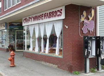 maine/moosehead-lake/shop/crazy-moose-fabrics