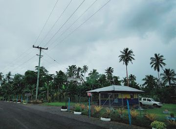 samoa/lalomanu-beach/shop/nicholas-fuimaono-store