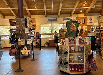 arizona/kaibab-national-forest/shop/gcc-park-store-at-grand-canyon-visitor-center