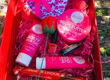 south-africa/port-elizabeth/shop/b-gifts-and-wraps