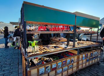 finland/urho-kekkonen-national-park/shop/helsinki-market-square