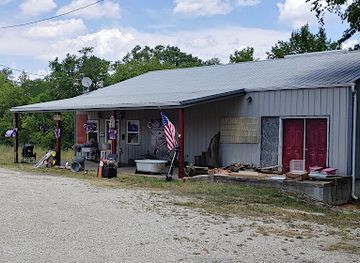 missouri/elephant-rocks-state-park/shop/rustic-cottage