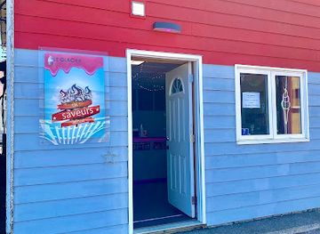 saint-pierre-and-miquelon/ile-aux-marins/shop/le-glacier