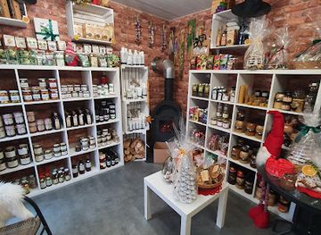 poland/Świętokrzyskie-mountains/shop/spizarnia-kaski-pod-lysica