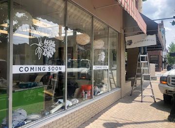 indiana/new-albany/shop/the-elderberry-co