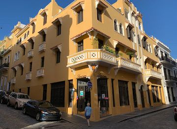 puerto-rico/san-juan-metropolitan-area/shop/luna-market