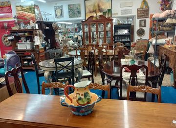 kentucky/owensboro/shop/a-repeat-boutique