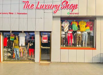 guinea/conakry/shop/the-luxury-shop