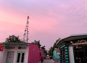 maldives/baa-atoll/shop/violet-store