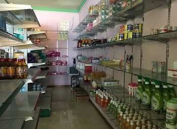 maldives/dhaalu-atoll/shop/marsh-mart