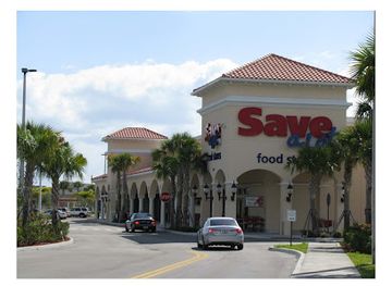 florida/ft-pierce/shop/coral-square-shopping-center