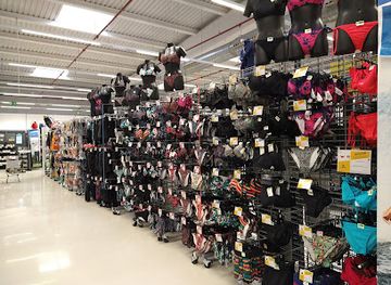 spain/camino-de-santiago/shop/decathlon-santiago-de-compostela