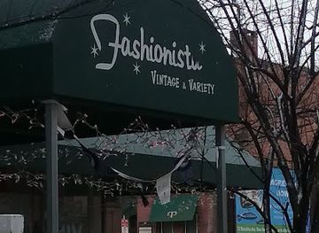connecticut/new-haven-harbor/shop/fashionista-vintage-variety