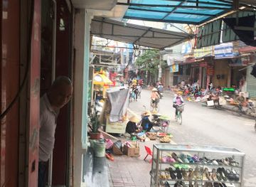 vietnam/red-river-delta/shop/bond-kids