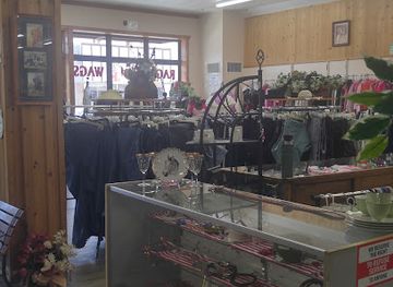 idaho/salmon-river/shop/rags-wags