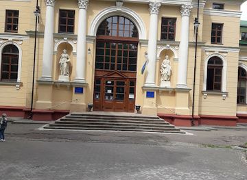 ukraine/lviv/stryiskyi-park/shop/stryiskyi-park