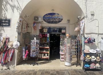 italy/matera/sassi-di-matera/shop/matera-gift-shop