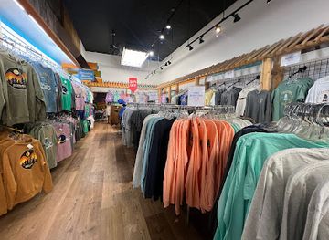 colorado/steamboat-springs/shop/steamboat-treasures-tees