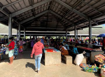 papua-new-guinea/central-highlands/shop/madang-main-market