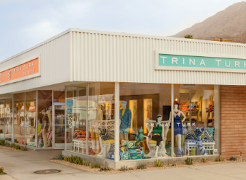 california/palm-springs/old-las-palmas/shop/trina-turk-mr-turk-palm-springs-boutique