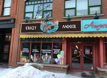 canada/eastern-ontario/shop/crazy-moose-clothing-co