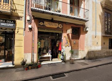 spain/valencia/el-carmen/shop/el-monstruo