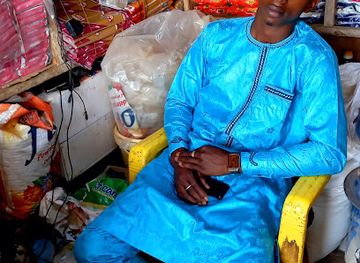 cameroon/east-region/shop/yaouba-calle-box