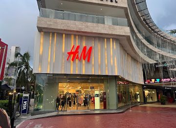 mexico/playa-del-carmen/shop/h-m