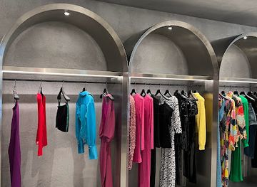 cyprus/nicosia/laiki-geitonia/shop/first-boutique-360-nicosia