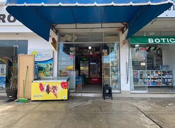 peru/paracas-national-reserve/shop/minimarket-licoreria-anais