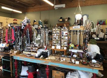 oregon/bend/shop/541-trends